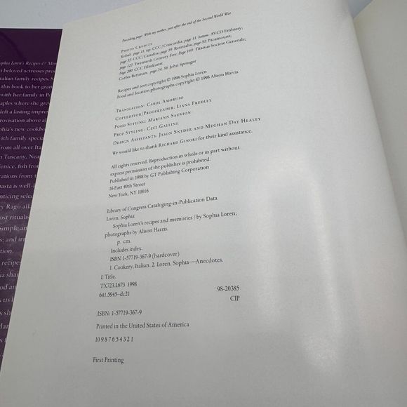 Sophia Loren's Recipes and Memories - 1998 First Edition - Picture 3 of 12